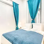 - New With Balcony - Charming Budapesta