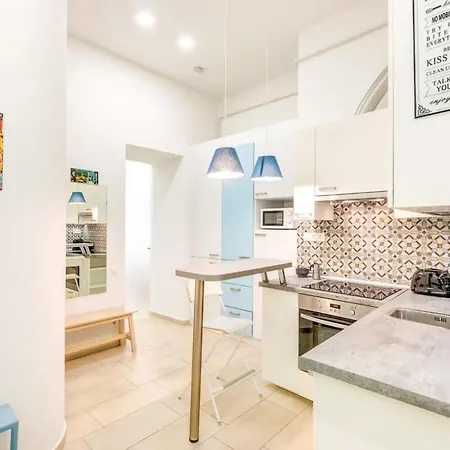 - New With Balcony - Charming * 부다페스트