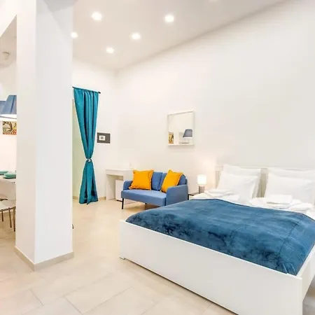 Apartman - New With Balcony - Charming *