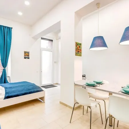 아파트 - New With Balcony - Charming 부다페스트